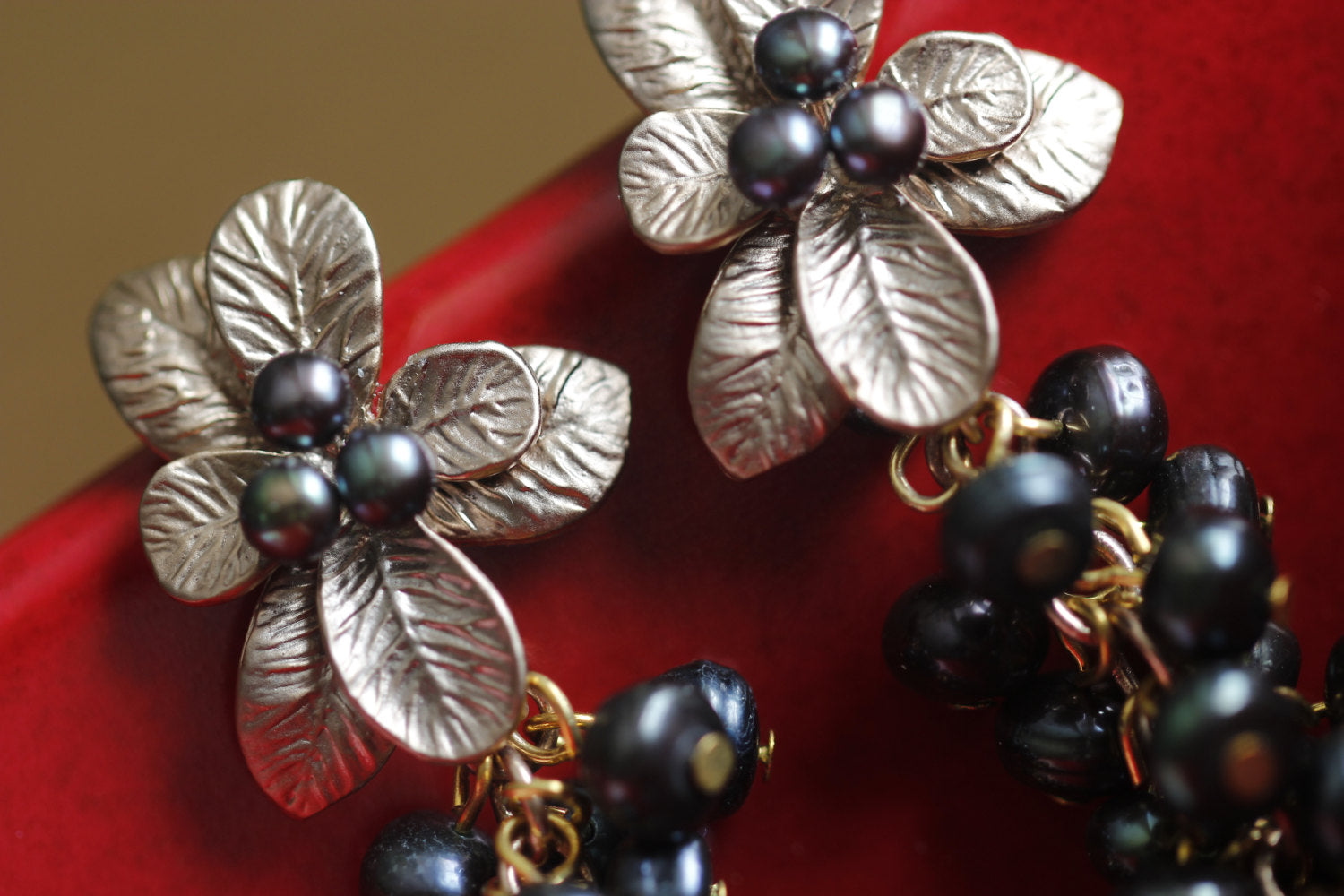 Black Iridescent Pearl Cluster Bronze Flower Post Pierced Drop Earrings Divinite Jewellry Debora Cartagena