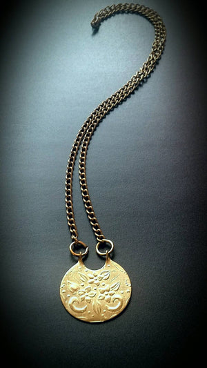 Embossed Floral Brass Vintage Inspired Crescent Charm Necklace, NLO16912 Fleur