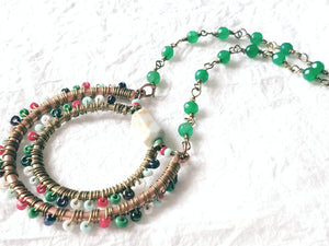 Green, Red, Brown Seed bead Copper Wire Pendant Necklace QW09175: Jaffra Seed Bead & Chain Necklace