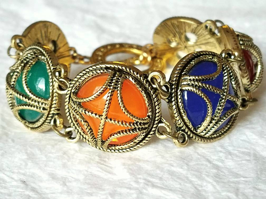 Colorful Resin Orbs Goldtone Holiday Theme Celtic Style Bracelet Divinite Jewellry